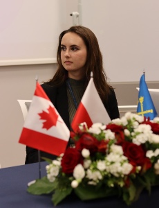 A picture of the Administrative Officer, Gabriela Kwiatek